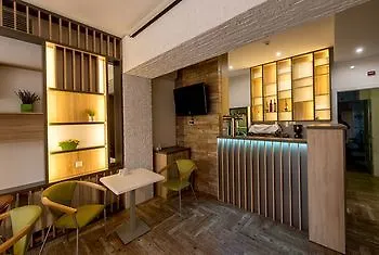 **  Light Hotel & Hub Киев Украина