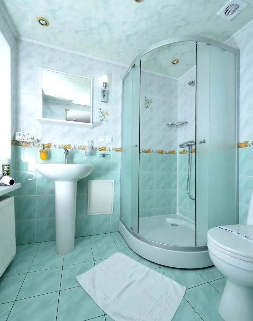 Light Hotel & Hub Kyiv 2*,